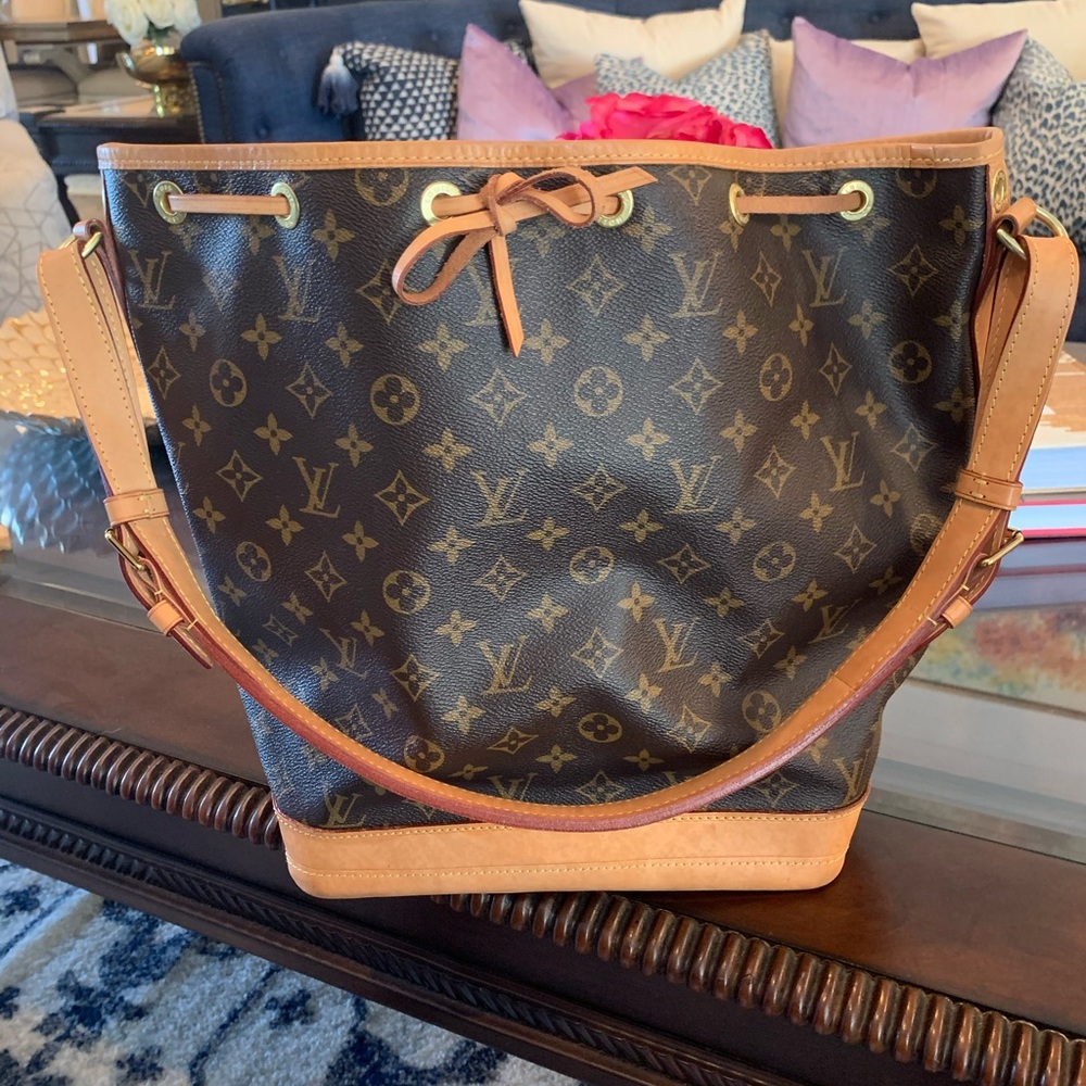 Louis Vuitton Noe Bucket Purse